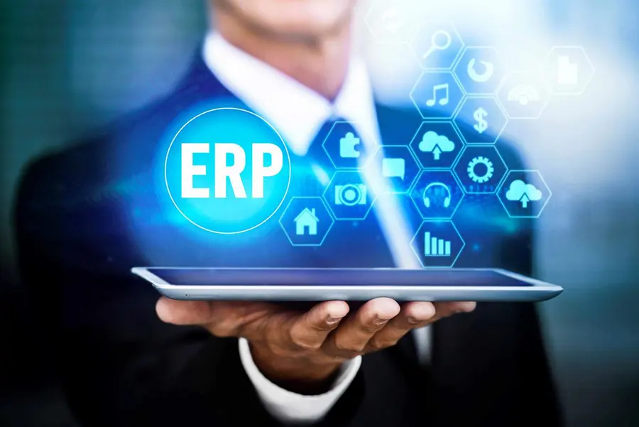 ERPs versus agentes de IA na gestão industrial